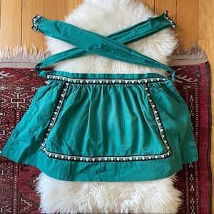 Vintage Green Embroidered Half Apron